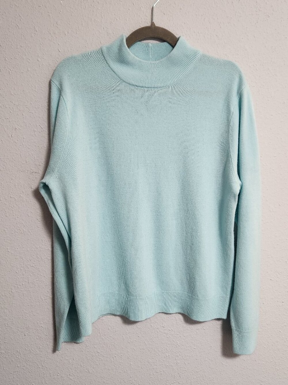 No brand | Aqua Mock Neck Sweater Large